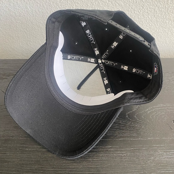 New York Yankees Snap Back Hat - Picture 5 of 7